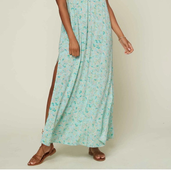 🔆O’Neill🔆 CAMRYN DITSY MAXI DRESS - Picture 14 of 16